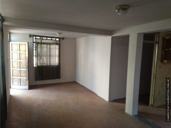 ¡ZEBALLOS VENDE! CASA EN CALLE CHACABUCO DE CIUDAD (Mat 134- Mat 135)US$55,000 - Image 7