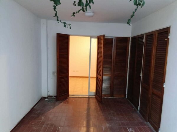 Zeballos Ofrece en Alquiler Departamento en Guaymallén, 2 dormitorios,cochera. $420.000 - Image 4