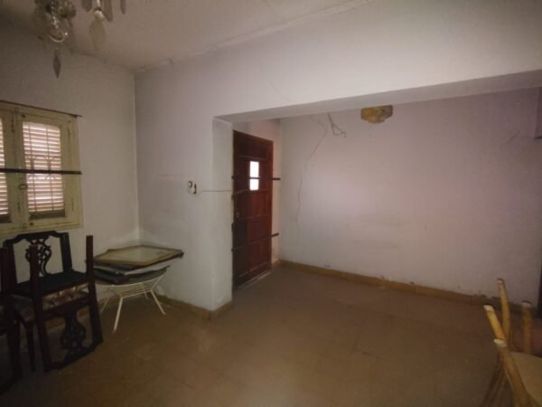 ZEBALLOS Ofrece en VENTA Las Heras, Casa a reciclar o demoler, adobe techos de caña y barro.U$D 25.000. - Image 6
