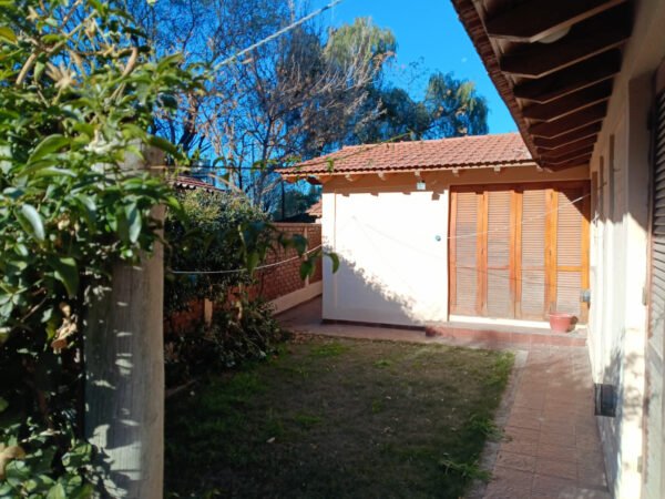 Zeballos Ofrece en Alquiler dos casas juntas, Chacras de Coria, Luján, Mendoza.$1.200.000 - Image 3