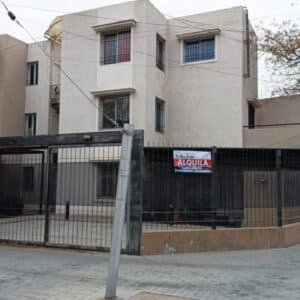 ZEBALLOS Ofrece en ALQUILER Departamento, Cuarta Sección, Capital.$350.000