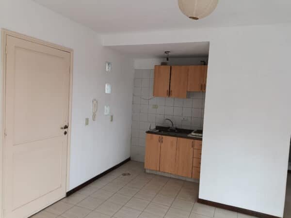 ZEBALLOS Ofrece en ALQUILER Departamento, Cuarta Sección, Capital.$350.000 - Image 4