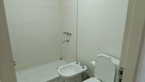 ZEBALLOS Ofrece en ALQUILER Departamento, Godoy Cruz, Mendoza.$550.000 - Image 5