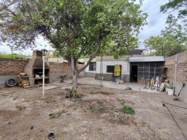 ZEBALLOS Ofrece en Alquiler casa en Las Heras. $570.000 - Image 2