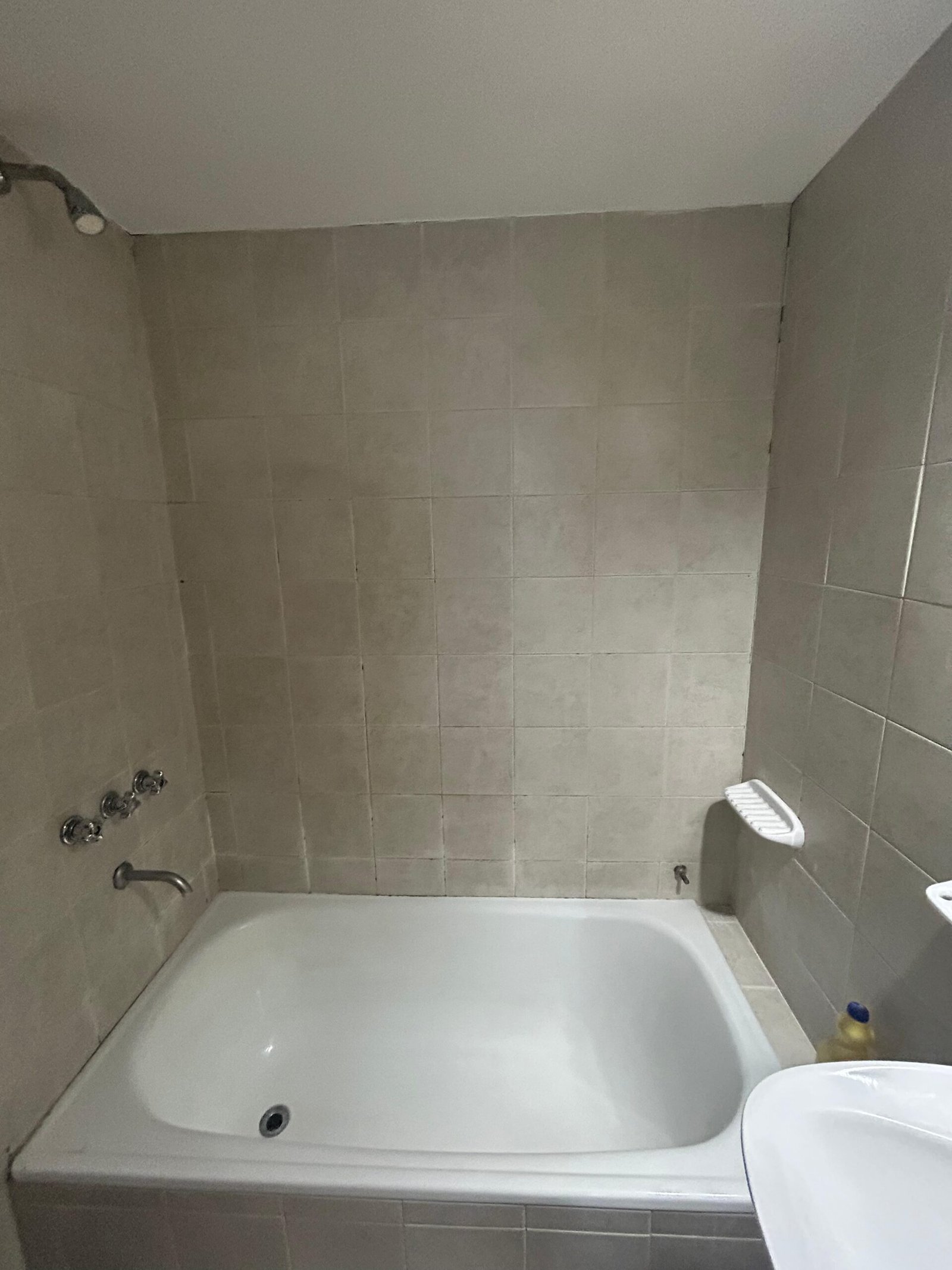 Zeballos Alquila Monoambiente, PLENO CENTRO, Calle Alberdi, casi alameda. $350.000 - Image 10