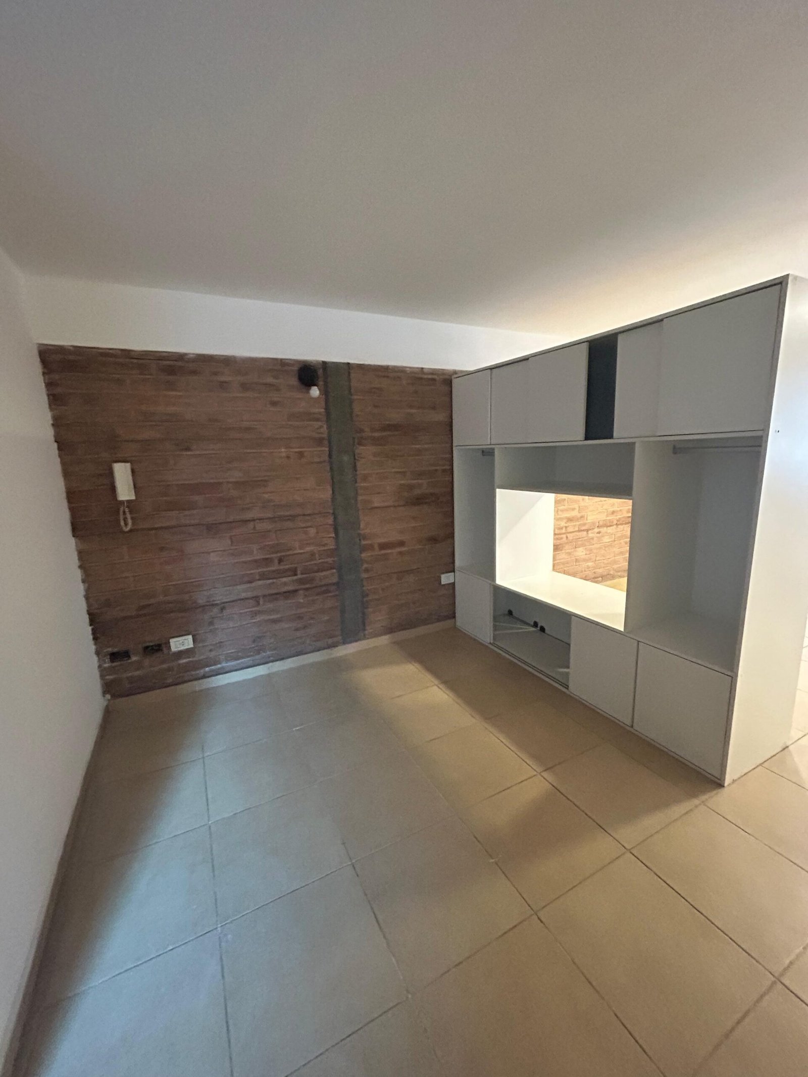 Zeballos Alquila Monoambiente, PLENO CENTRO, Calle Alberdi, casi alameda. $350.000 - Image 11