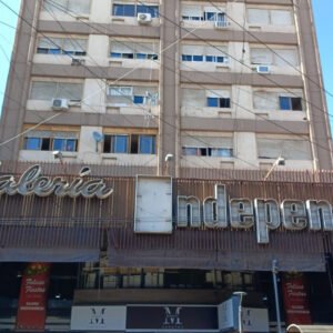 Zeballos Alquila Monoambiente amoblado en pleno centro de Mendoza, Lavalle 35. $350.000