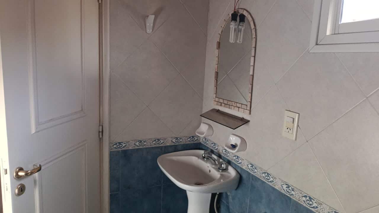 ZEBALLOS mat 134-135 Alquila departamento, un dormitorio, Godoy cruz. $550.000 (+ expensas) - Image 3