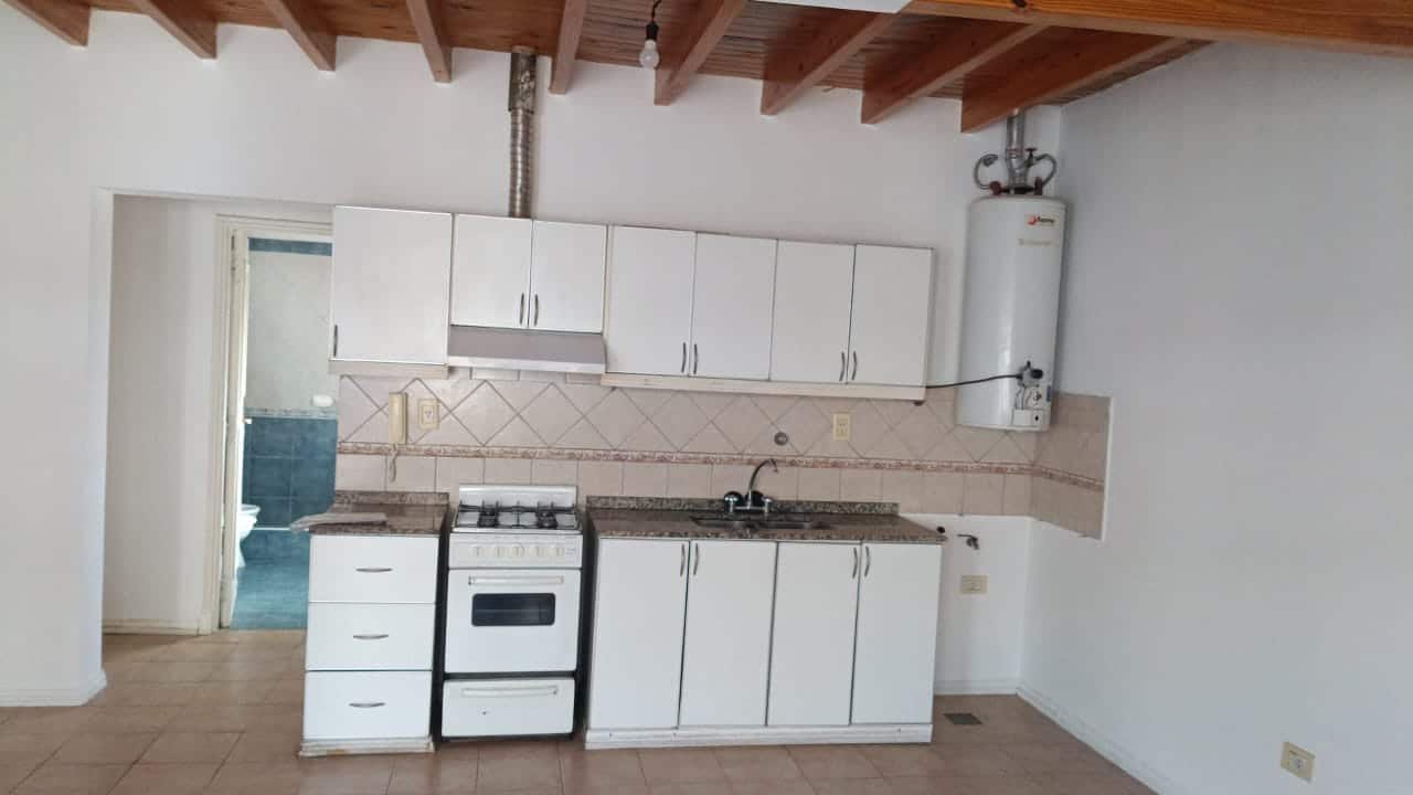 ZEBALLOS mat 134-135 Alquila departamento, un dormitorio, Godoy cruz. $550.000 (+ expensas) - Image 6