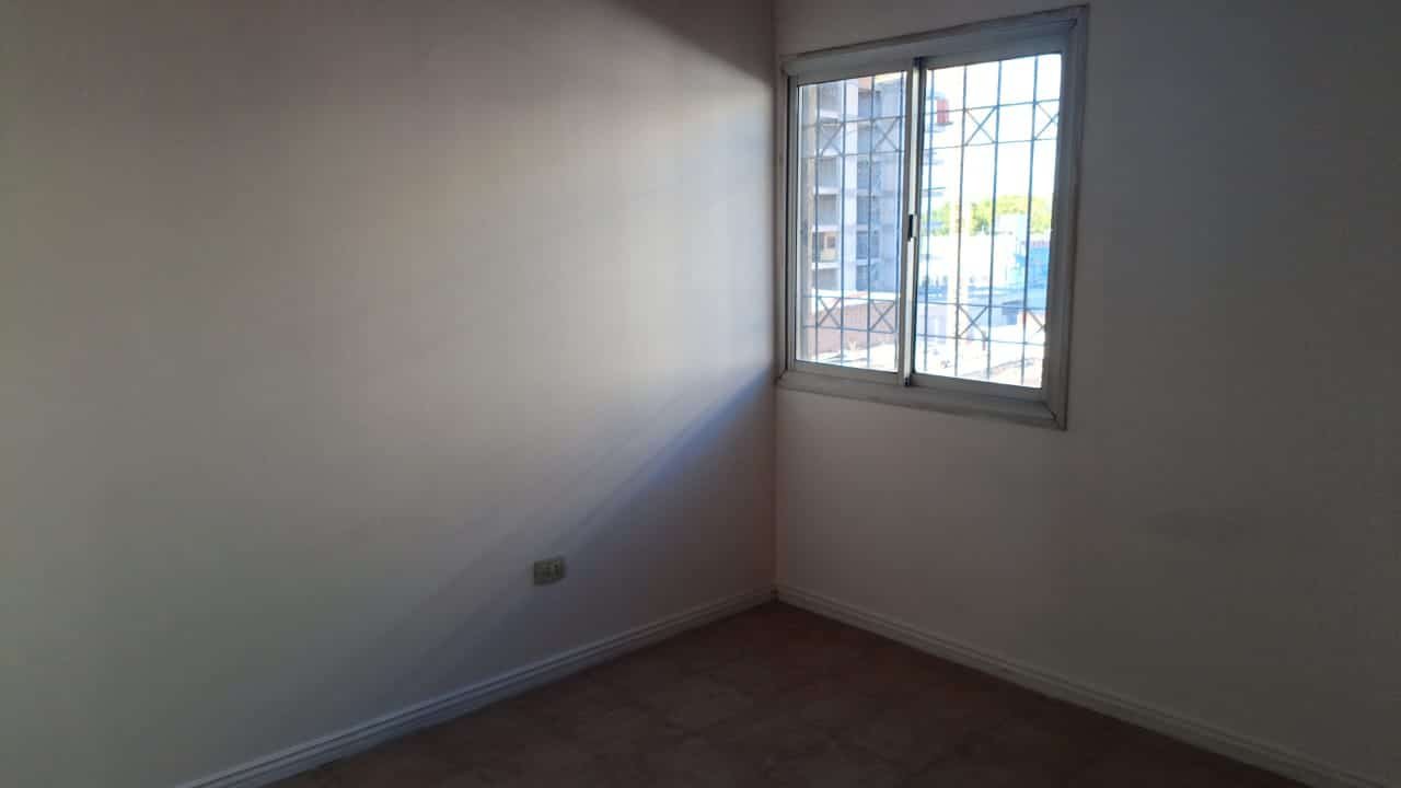 ZEBALLOS mat 134-135 Alquila departamento, un dormitorio, Godoy cruz. $550.000 (+ expensas) - Image 7