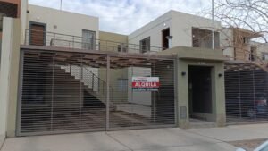 ZEBALLOS mat 134-135 Alquila departamento planta baja, 2 dormitorio, Guaymallén.$650.000