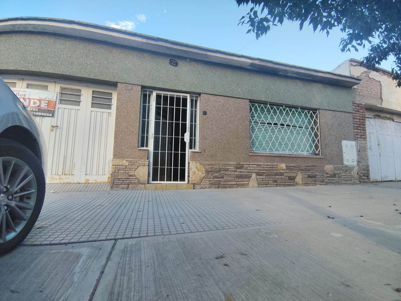 ZEBALLOS Ofrece en Venta Casa Las Heras. U$D 45.000.-