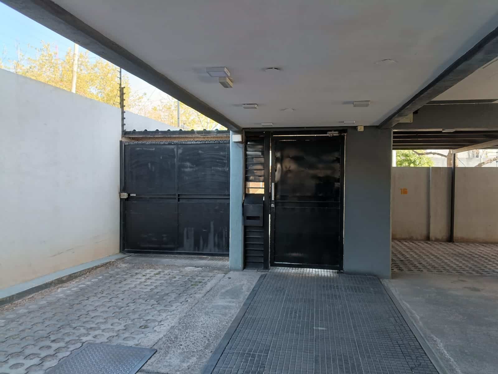 🏢 DEPARTAMENTO EN ALQUILER EN GODOY CRUZ $750.000 + $120.000 expensas - Imagen 28
